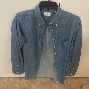 Gant nwot the indigo denim blouse